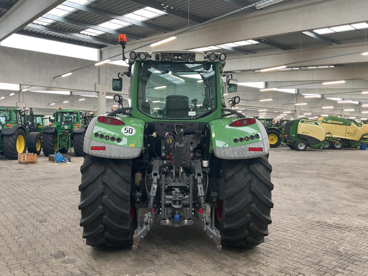 Fendt 718 Vario Profi - جرار: صورة 5 Fendt 718 Vario Profi - جرار: صورة 5