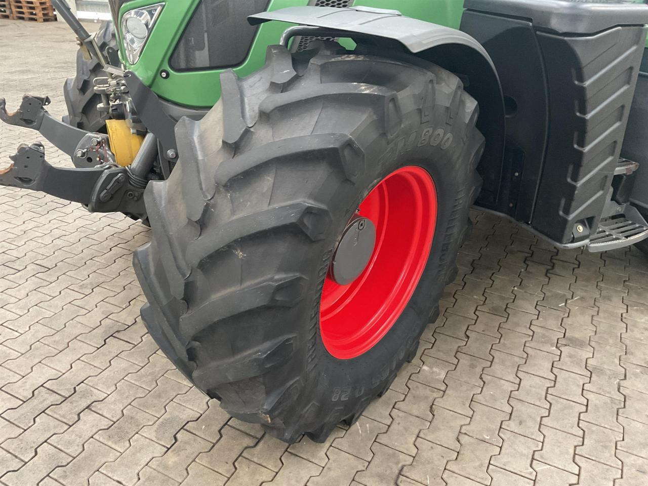 Fendt 718 Vario Profi - جرار: صورة 2 Fendt 718 Vario Profi - جرار: صورة 2
