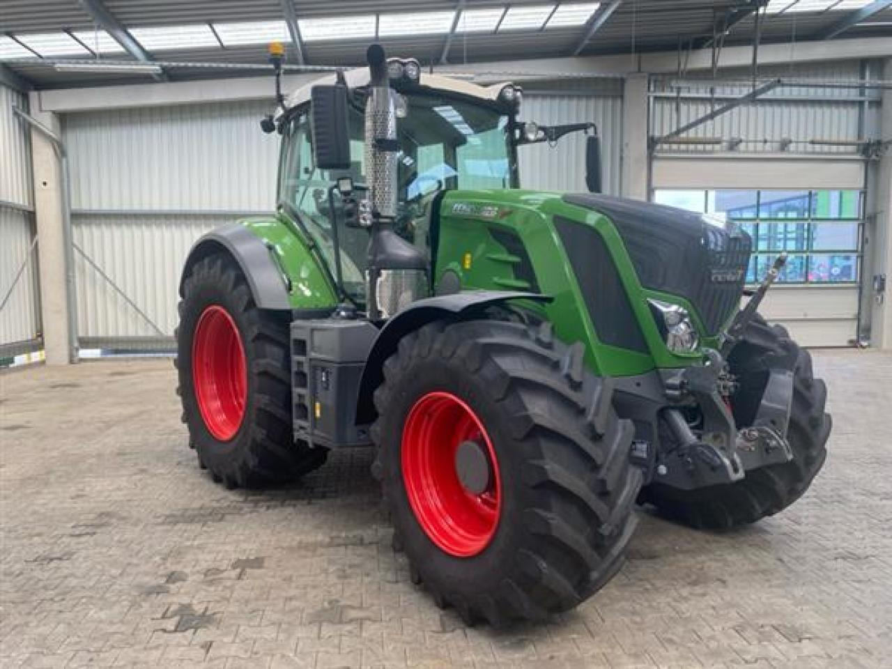 Fendt 828 ProfiPlus - جرار: صورة 2 Fendt 828 ProfiPlus - جرار: صورة 2