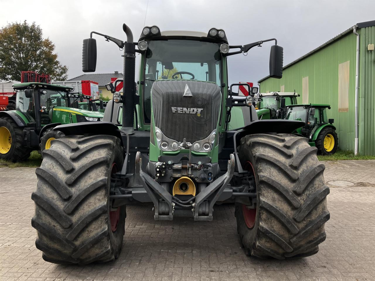Fendt 828 Vario - جرار: صورة 3 Fendt 828 Vario - جرار: صورة 3