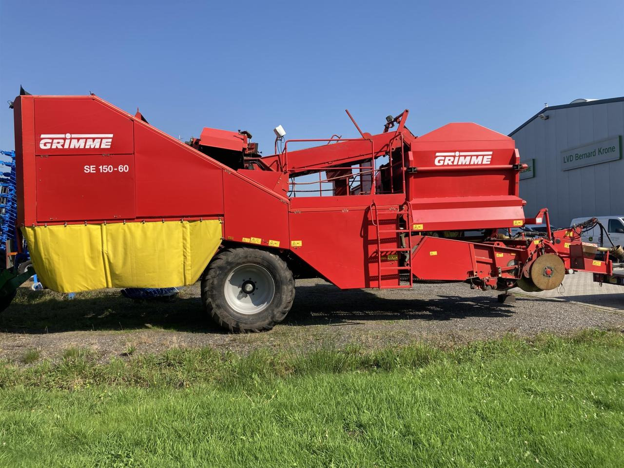 Grimme SE 150-60 NB - حصادة البطاطس: صورة 1 Grimme SE 150-60 NB - حصادة البطاطس: صورة 1