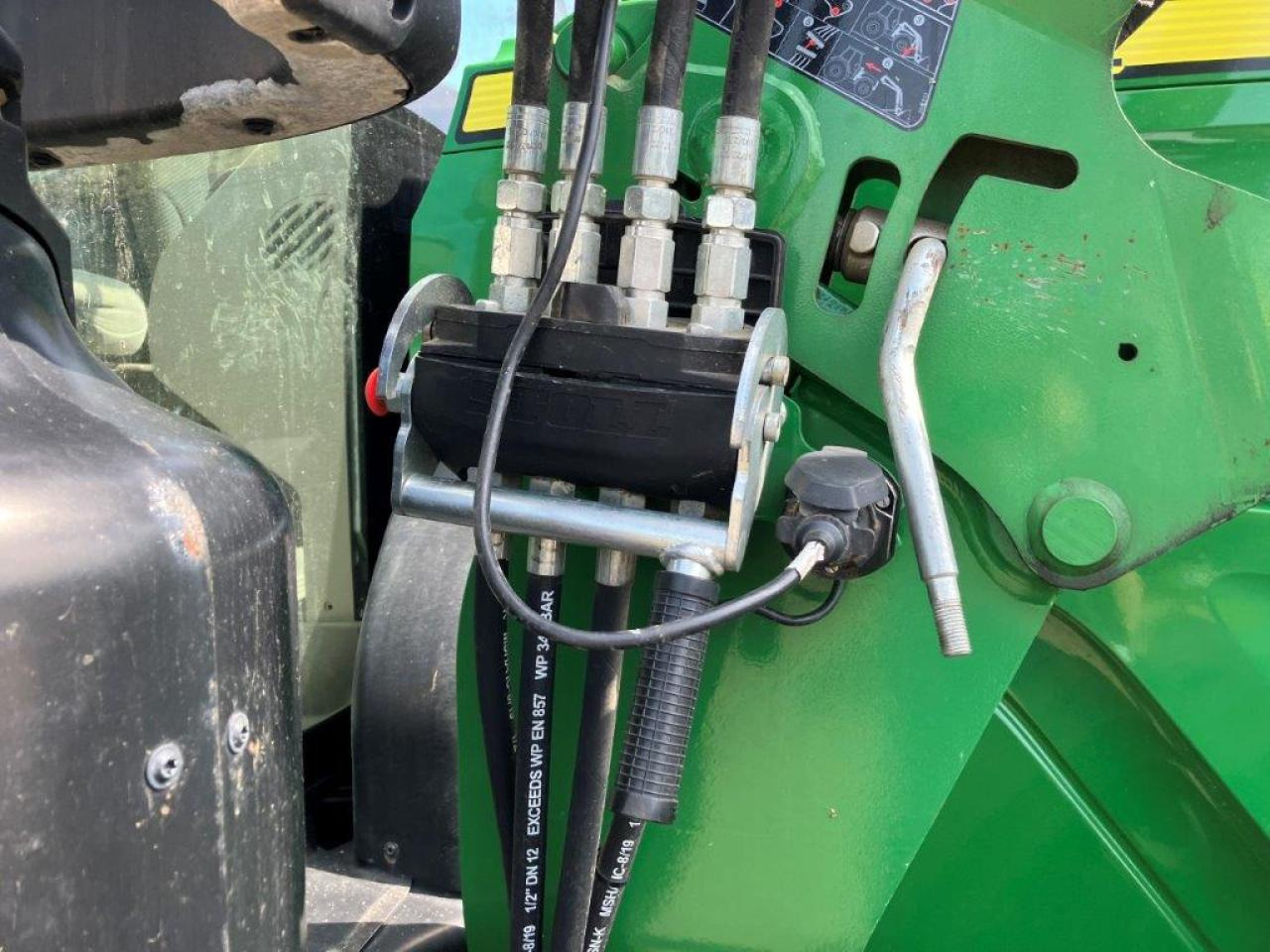 John Deere 6155R - جرار: صورة 5 John Deere 6155R - جرار: صورة 5