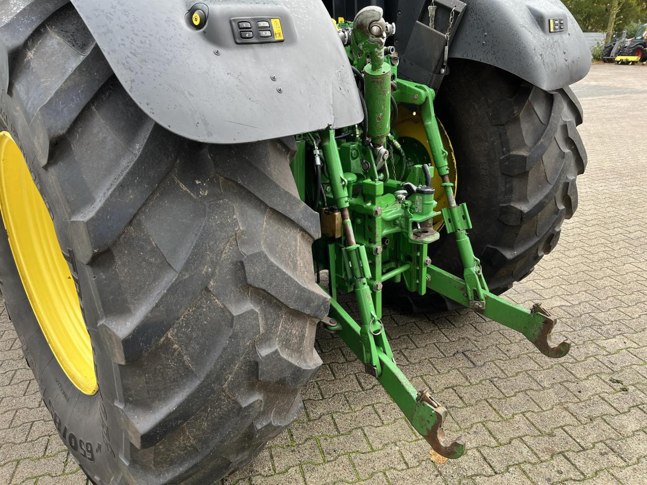 John Deere 6190R - جرار: صورة 3 John Deere 6190R - جرار: صورة 3