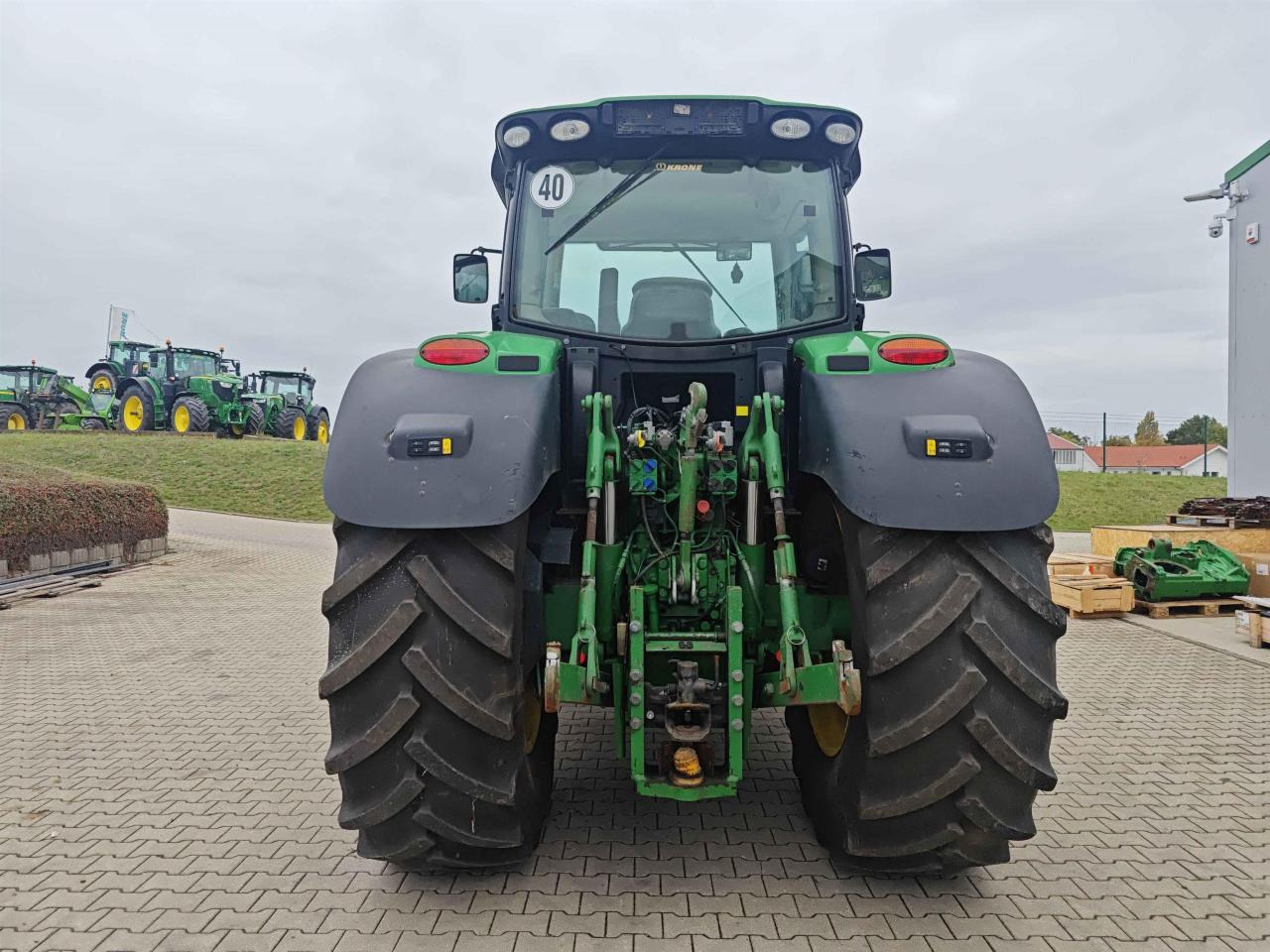 John Deere 6210R - جرار: صورة 4 John Deere 6210R - جرار: صورة 4