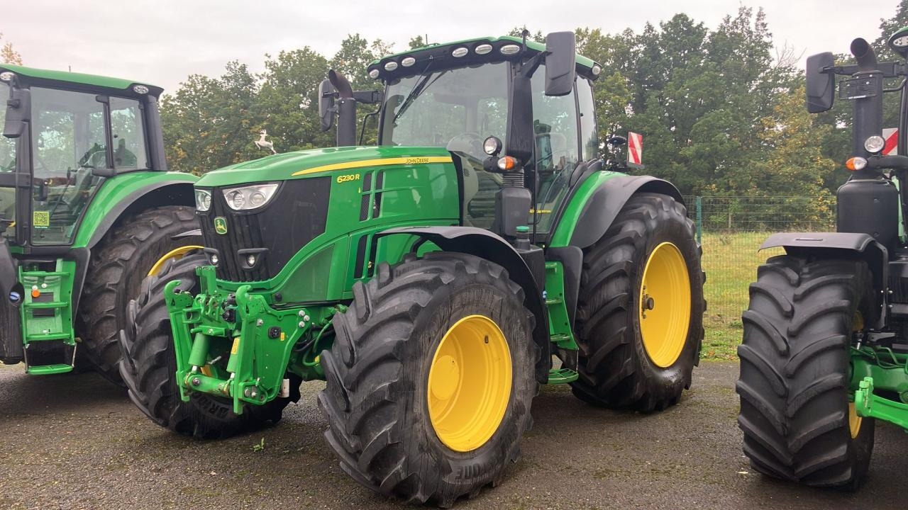 جرار John Deere 6230R: صورة 7