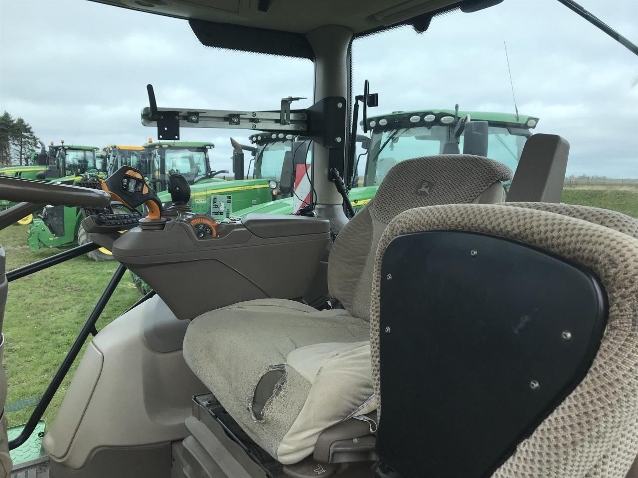 تأجير John Deere 6250R John Deere 6250R: صورة 7