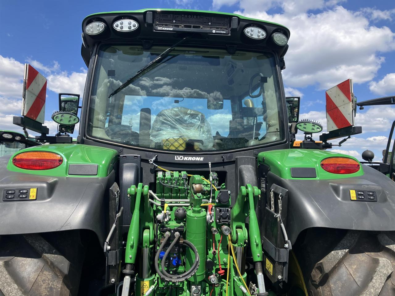John Deere 6R 185 - جرار: صورة 4 John Deere 6R 185 - جرار: صورة 4