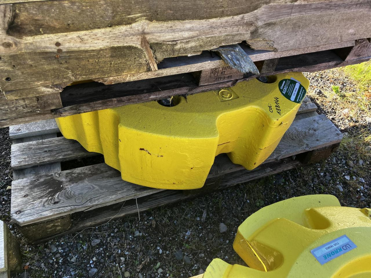 John Deere 70 Kg + 900 kg - قطع الغيار - آلات زراعية: صورة 2 John Deere 70 Kg + 900 kg - قطع الغيار - آلات زراعية: صورة 2