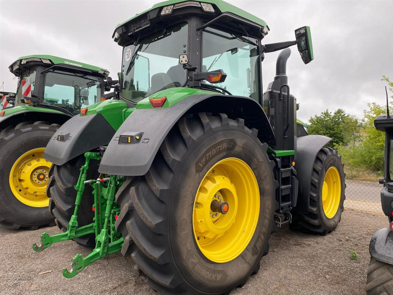 John Deere 7R 310 - جرار: صورة 4 John Deere 7R 310 - جرار: صورة 4