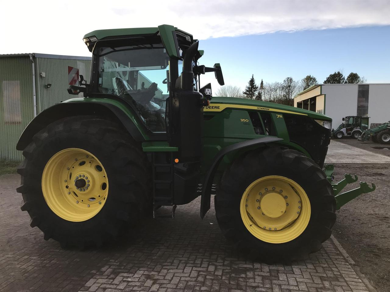 John Deere 7R 350 - جرار: صورة 2 John Deere 7R 350 - جرار: صورة 2