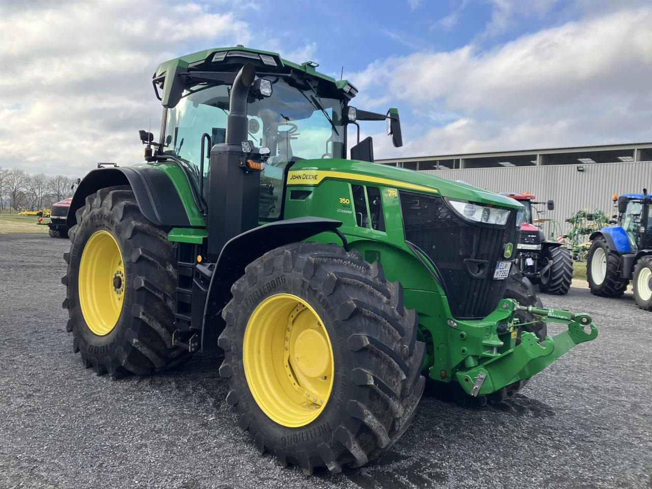 John Deere 7R 350 - جرار: صورة 1 John Deere 7R 350 - جرار: صورة 1