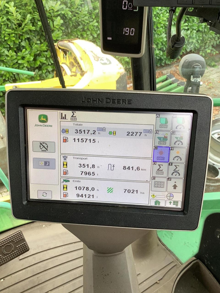 حصادة الأعلاف John Deere 8300: صورة 19 حصادة الأعلاف John Deere 8300: صورة 19