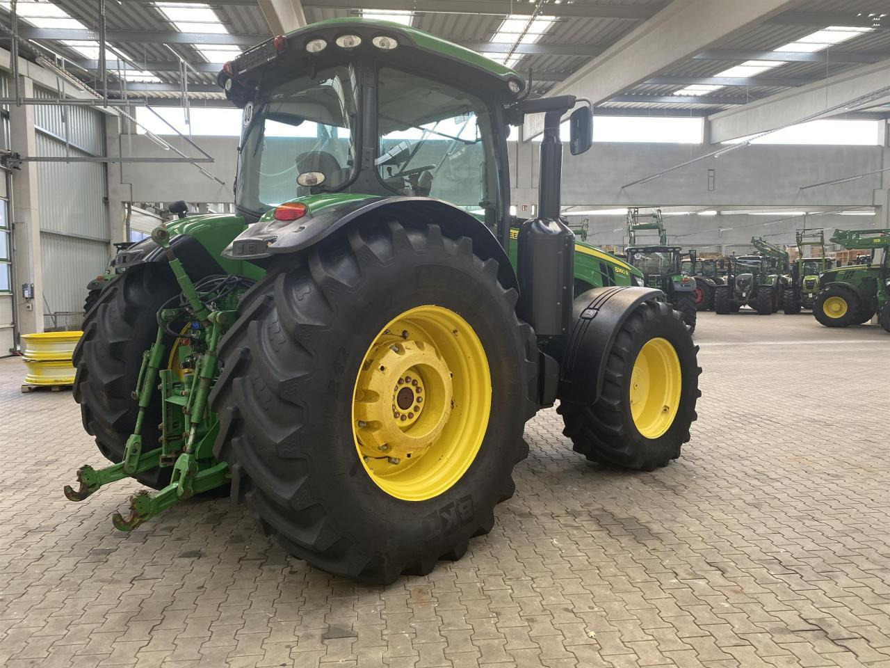 John Deere 8360R - جرار: صورة 5 John Deere 8360R - جرار: صورة 5