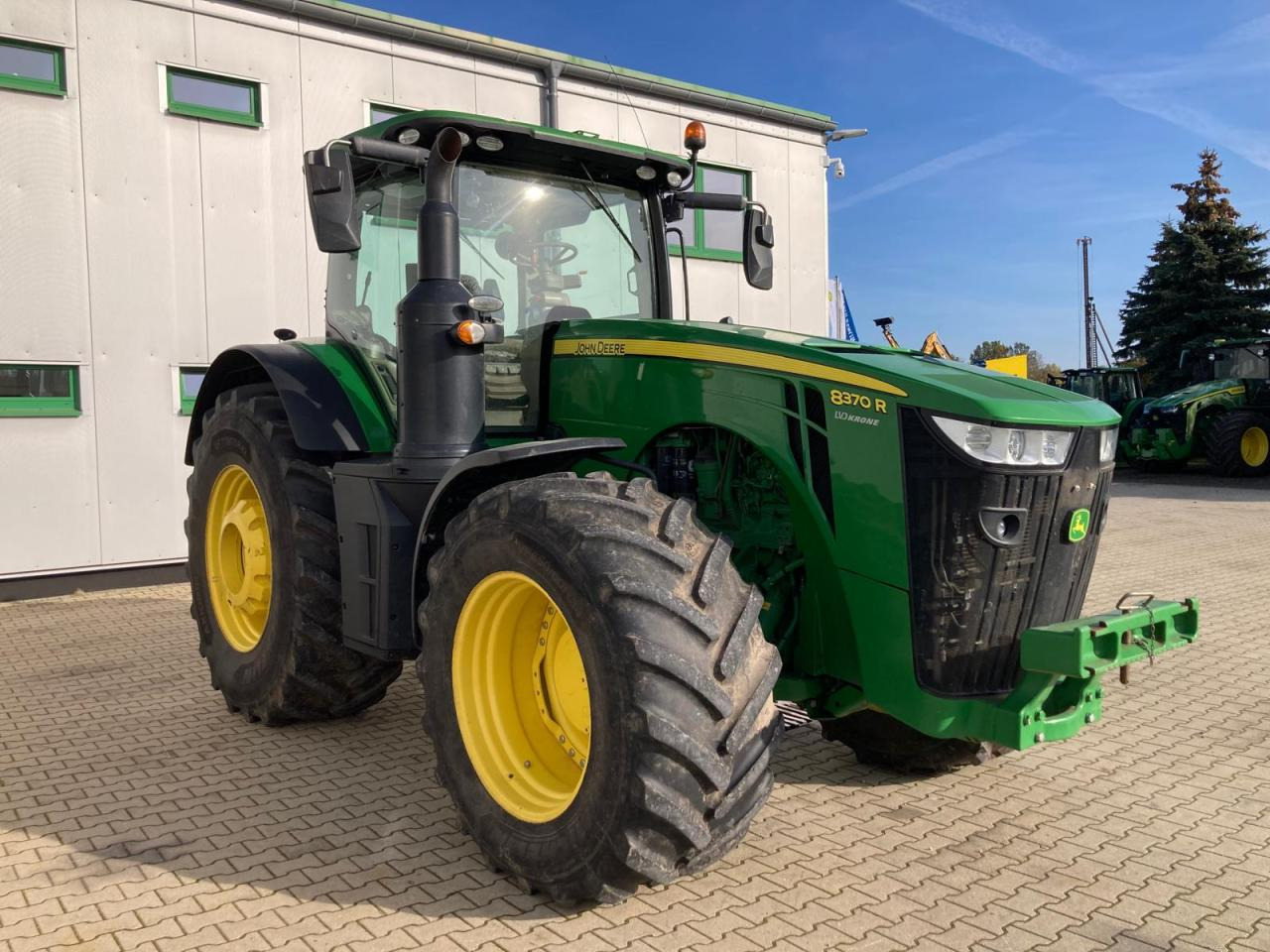 John Deere 8370R - جرار: صورة 3 John Deere 8370R - جرار: صورة 3
