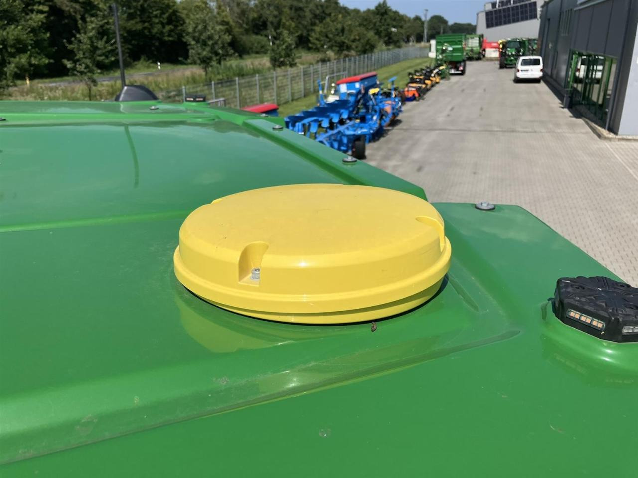 John Deere 8R 340 - جرار: صورة 4 John Deere 8R 340 - جرار: صورة 4