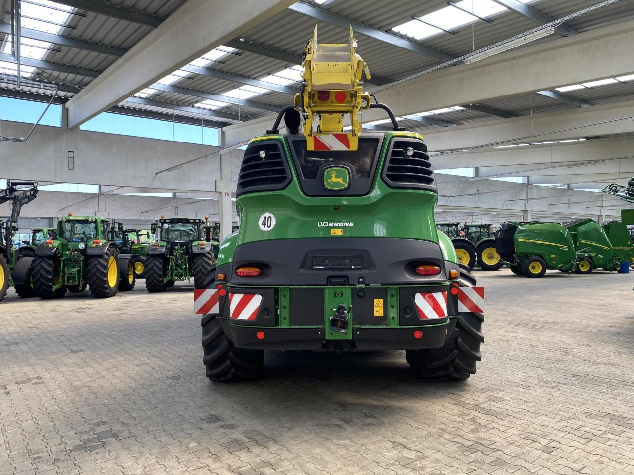 John Deere 9500i - حصادة الأعلاف: صورة 4 John Deere 9500i - حصادة الأعلاف: صورة 4