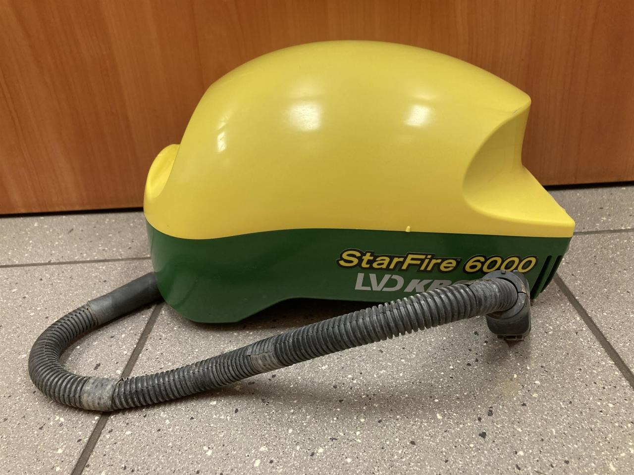 John Deere SF6000 inkl. SF3 Ready - نظام الملاحة - آلات زراعية: صورة 2 John Deere SF6000 inkl. SF3 Ready - نظام الملاحة - آلات زراعية: صورة 2