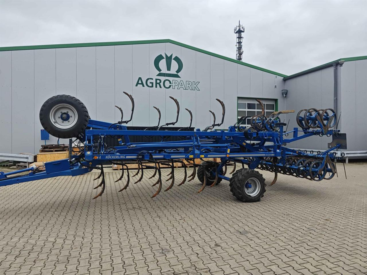 Köckerling Vario 400 - آلة حراثة: صورة 2 Köckerling Vario 400 - آلة حراثة: صورة 2