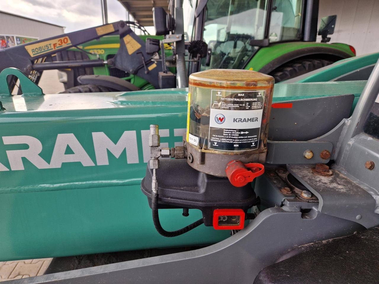 Kramer KT559 - آلة رفع ونقل تلسكوبية: صورة 5 Kramer KT559 - آلة رفع ونقل تلسكوبية: صورة 5