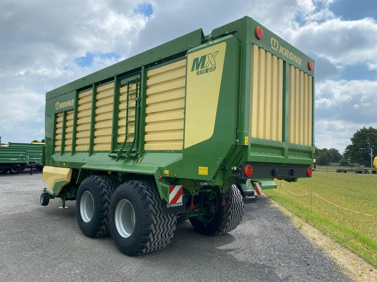 Krone MX 370 GD - عربة ذاتية التحميل: صورة 3 Krone MX 370 GD - عربة ذاتية التحميل: صورة 3