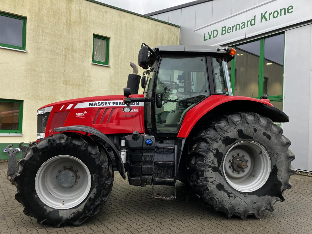 Massey Ferguson 7726 - جرار: صورة 1 Massey Ferguson 7726 - جرار: صورة 1