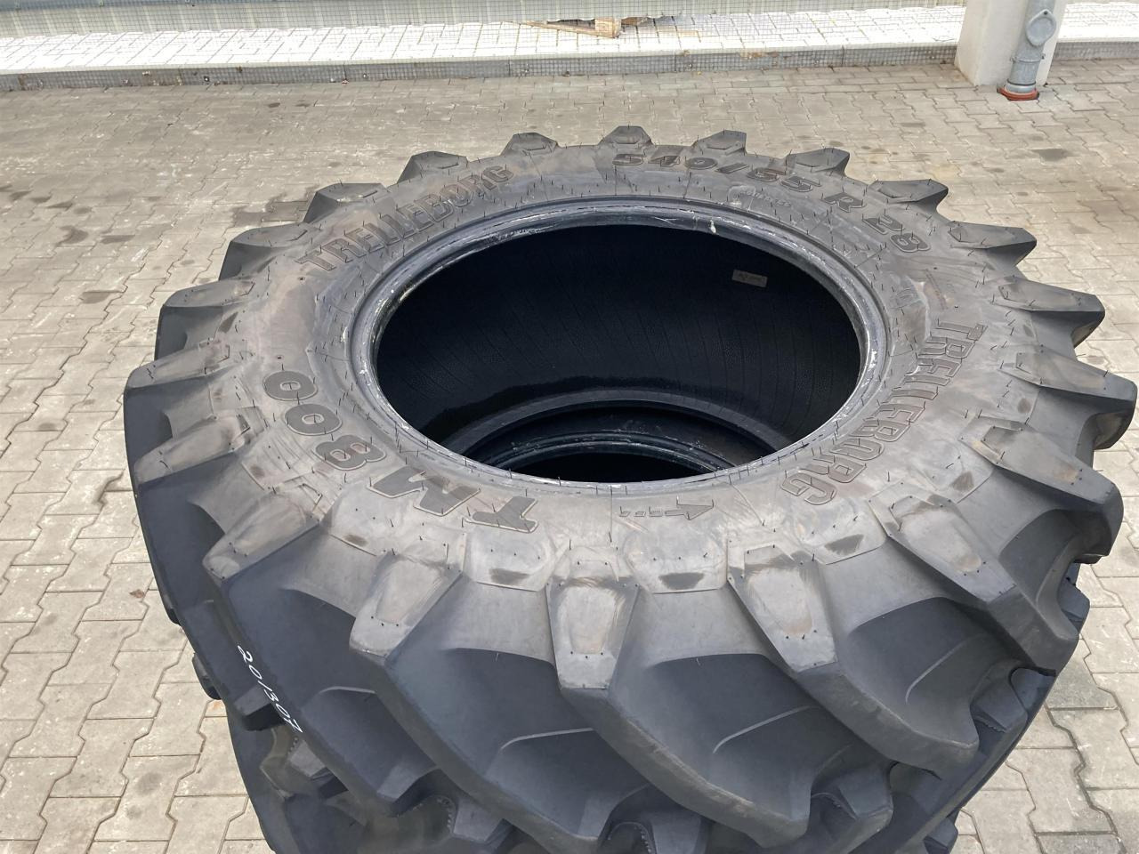 Trelleborg 540/65R28 - إطارات - آلات زراعية: صورة 2 Trelleborg 540/65R28 - إطارات - آلات زراعية: صورة 2