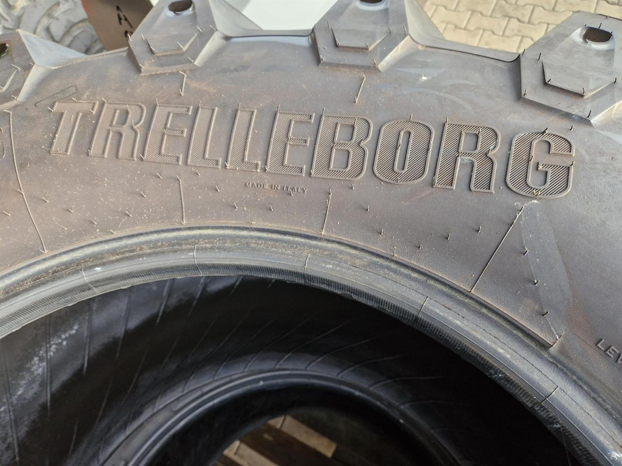 Trelleborg 600/65R28 - إطارات - آلات زراعية: صورة 3 Trelleborg 600/65R28 - إطارات - آلات زراعية: صورة 3