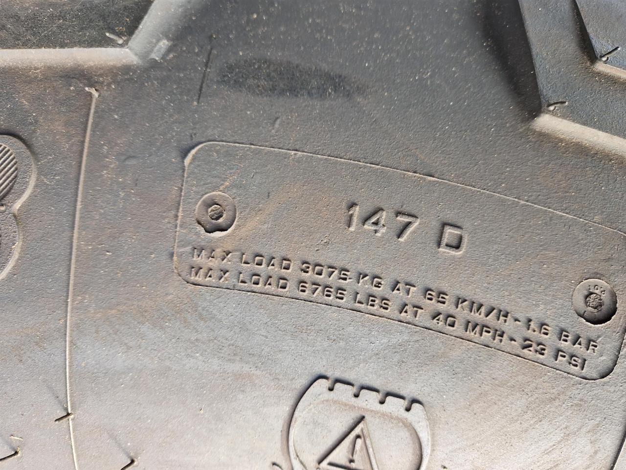 Trelleborg 600/65R28 - إطارات - آلات زراعية: صورة 5 Trelleborg 600/65R28 - إطارات - آلات زراعية: صورة 5