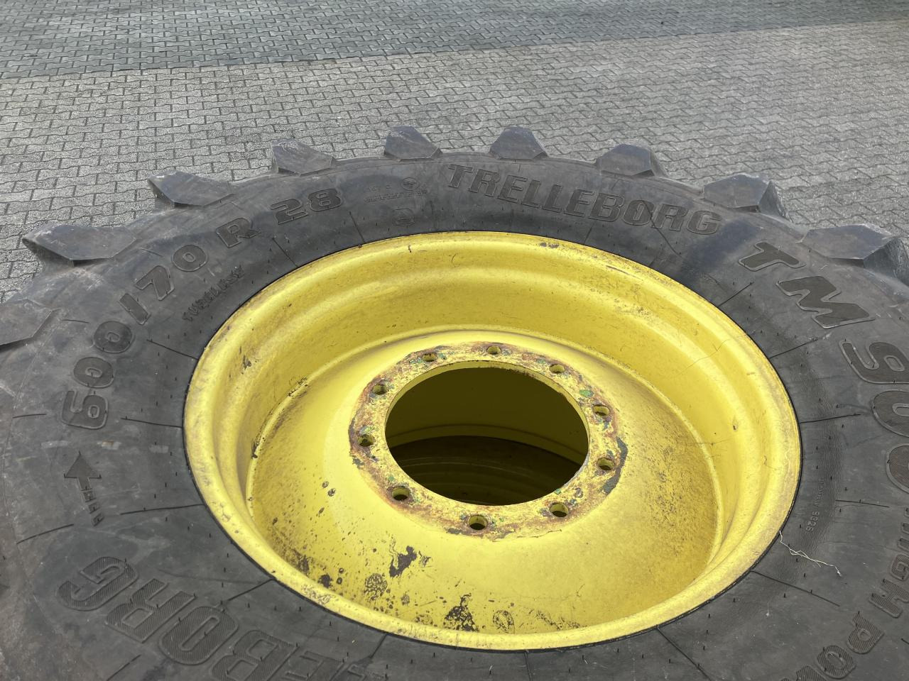 Trelleborg 600/70R28 & 650/85R38 - إطارات - آلات زراعية: صورة 3 Trelleborg 600/70R28 & 650/85R38 - إطارات - آلات زراعية: صورة 3