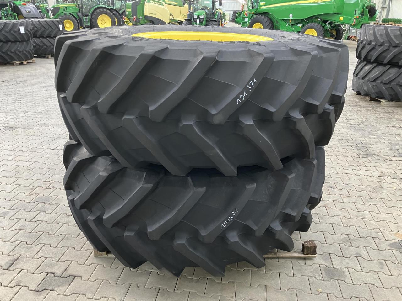 Trelleborg 650/85R38 - إطارات - آلات زراعية: صورة 4 Trelleborg 650/85R38 - إطارات - آلات زراعية: صورة 4
