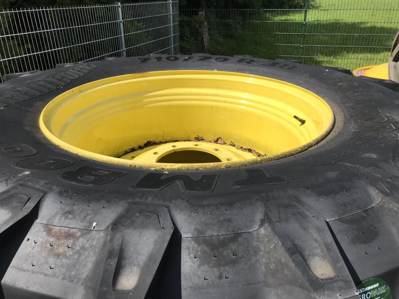 Trelleborg 710/70R38 - إطارات - آلات زراعية: صورة 5 Trelleborg 710/70R38 - إطارات - آلات زراعية: صورة 5