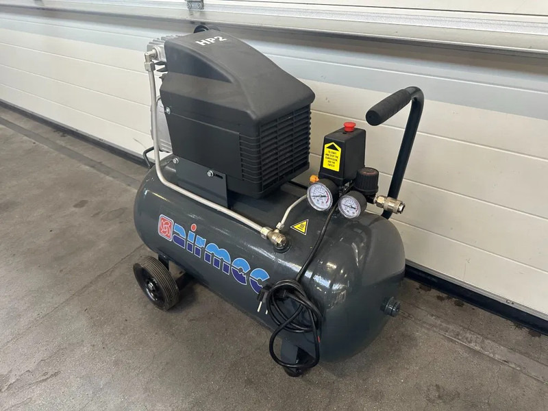 Airmec FIAC 2 PK 170 L / min 8 Bar Elektrische Zuigercompressor Overstock - ضاغط هوائي: صورة 4 Airmec FIAC 2 PK 170 L / min 8 Bar Elektrische Zuigercompressor Overstock - ضاغط هوائي: صورة 4