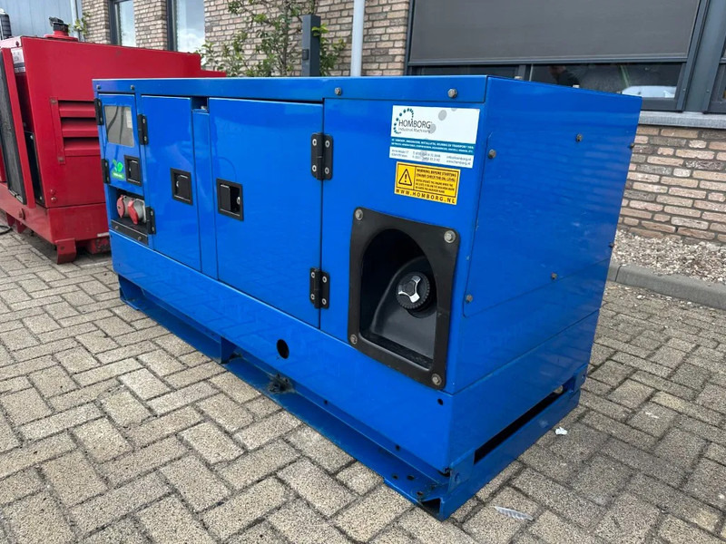 Atlas-Copco QAS 14 Yanmar Stamford 15 kVA Silent generatorset - مجموعة المولد: صورة 4 Atlas-Copco QAS 14 Yanmar Stamford 15 kVA Silent generatorset - مجموعة المولد: صورة 4