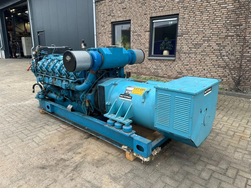 Baudouin DNP12SI Leroy Somer 400 kVA noodstroom generatorset 317 hours - مجموعة المولد: صورة 2 Baudouin DNP12SI Leroy Somer 400 kVA noodstroom generatorset 317 hours - مجموعة المولد: صورة 2