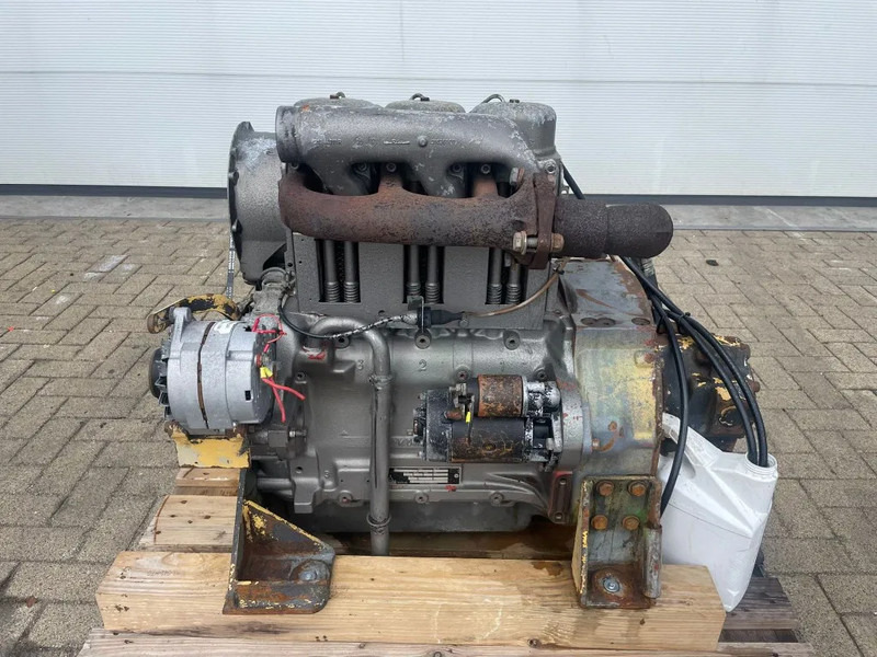 Deutz F3L 912 Motor 3 cilinder 38 kW 52 PK Diesel Motor - محرك - معدات المناولة: صورة 2 Deutz F3L 912 Motor 3 cilinder 38 kW 52 PK Diesel Motor - محرك - معدات المناولة: صورة 2