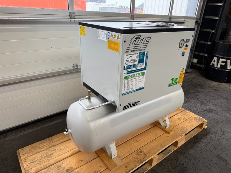 Fiac LS 8 - 200 Elektrische Schroefcompressor 6 kW 736 L / min 10 Bar New ! Overstock ! - ضاغط هوائي: صورة 2 Fiac LS 8 - 200 Elektrische Schroefcompressor 6 kW 736 L / min 10 Bar New ! Overstock ! - ضاغط هوائي: صورة 2