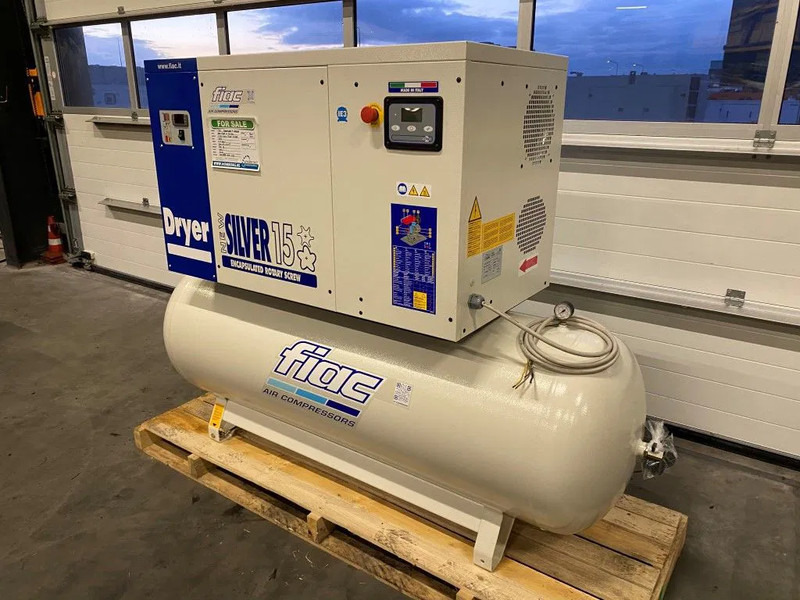Fiac NewSilver D 15 / 500 NewSilver D 15 / 500 - 1430 L / min 11 kW 10 bar Elektrische Schroefcompressor + Droger - ضاغط هوائي: صورة 5 Fiac NewSilver D 15 / 500 NewSilver D 15 / 500 - 1430 L / min 11 kW 10 bar Elektrische Schroefcompressor + Droger - ضاغط هوائي: صورة 5