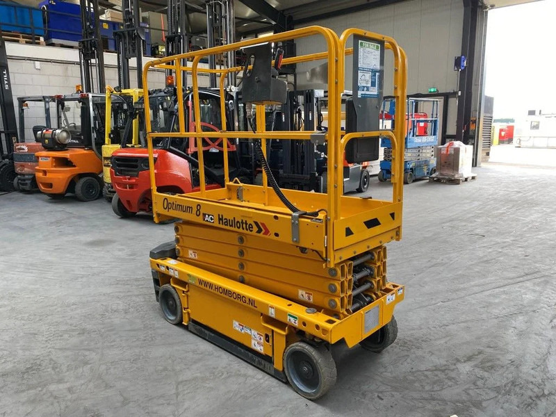 Haulotte Optimum 8 Elektrische Schaarhoogwerker 7.8 meter werkhoogte als nieuw ! 28 uur ! - مرفاع مقصي: صورة 1 Haulotte Optimum 8 Elektrische Schaarhoogwerker 7.8 meter werkhoogte als nieuw ! 28 uur ! - مرفاع مقصي: صورة 1