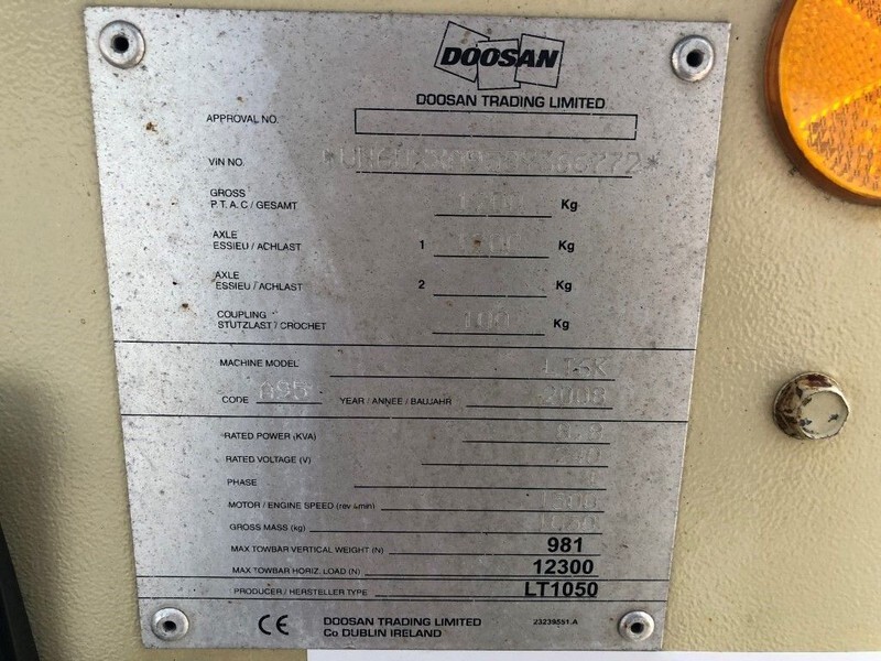 Ingersoll Rand Kubota LT6K 9 meter light tower generator - برج إنارة: صورة 3 Ingersoll Rand Kubota LT6K 9 meter light tower generator - برج إنارة: صورة 3