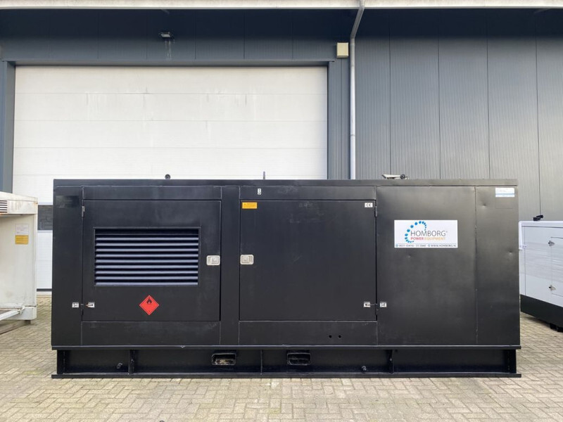 Iveco 8210 Mecc Alte Spa 330 kVA Silent generatorset - مجموعة المولد: صورة 1 Iveco 8210 Mecc Alte Spa 330 kVA Silent generatorset - مجموعة المولد: صورة 1