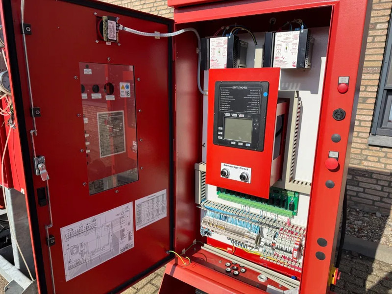 John Deere 6068 HF 120 Armstrong 452 m3 / h Diesel Waterpomp brandschade - مضخة مياه: صورة 5 John Deere 6068 HF 120 Armstrong 452 m3 / h Diesel Waterpomp brandschade - مضخة مياه: صورة 5