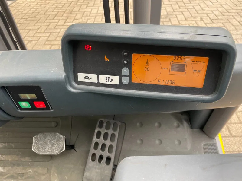 رافعة شوكية Jungheinrich EFG 216K 1.6 ton Triplex Freelift Sideshift Elektra Heftruck Accu 2020: صورة 9 رافعة شوكية Jungheinrich EFG 216K 1.6 ton Triplex Freelift Sideshift Elektra Heftruck Accu 2020: صورة 9