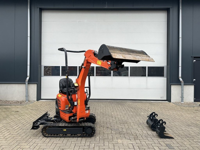 Kubota U10-3 Minigraver Diesel Graafmachine 2021 ! 690 uur ! As New ! - حفار صغير: صورة 2 Kubota U10-3 Minigraver Diesel Graafmachine 2021 ! 690 uur ! As New ! - حفار صغير: صورة 2