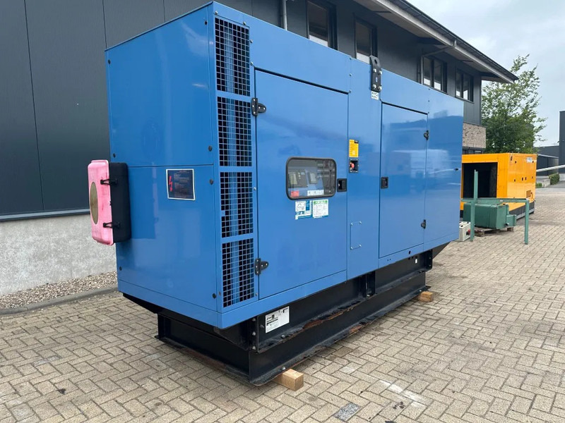 SDMO Volvo TAD 1342GE 440 kVA Silent generatorset - مجموعة المولد: صورة 5 SDMO Volvo TAD 1342GE 440 kVA Silent generatorset - مجموعة المولد: صورة 5