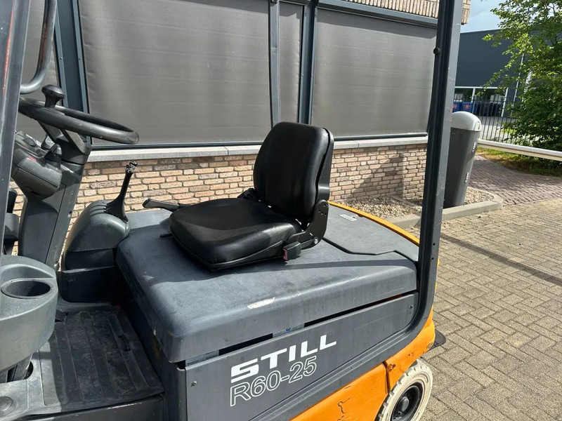 Still R 60-25 2.5 ton Triplex Freelift Sideshift Elektra Heftruck 590 cm hefhoogte ! - رافعة شوكية كهربائية: صورة 4 Still R 60-25 2.5 ton Triplex Freelift Sideshift Elektra Heftruck 590 cm hefhoogte ! - رافعة شوكية كهربائية: صورة 4