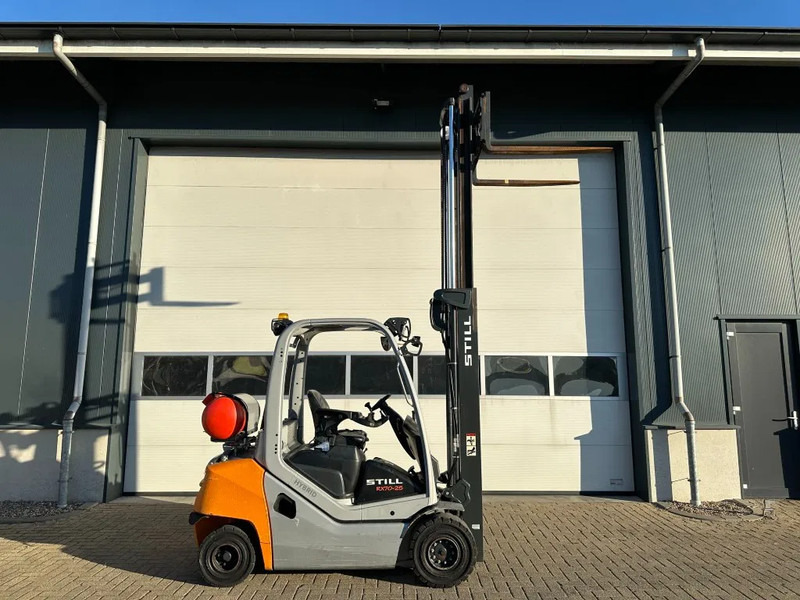 رافعة شوكية تعمل بالغاز Still RX70-25 T 2.5 ton Duplex Sideshift LPG Heftruck 2020: صورة 8 رافعة شوكية تعمل بالغاز Still RX70-25 T 2.5 ton Duplex Sideshift LPG Heftruck 2020: صورة 8