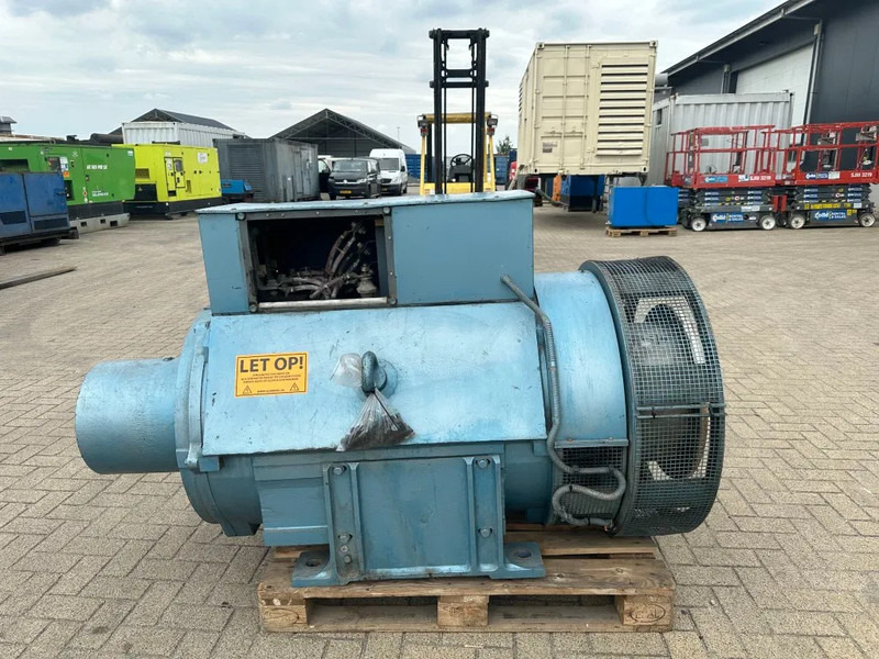 UNELEC 800 kVA generatordeel Alternator Unelec Ex Emergency Dubbel gelagerd Double Bearing - مجموعة المولد: صورة 4 UNELEC 800 kVA generatordeel Alternator Unelec Ex Emergency Dubbel gelagerd Double Bearing - مجموعة المولد: صورة 4