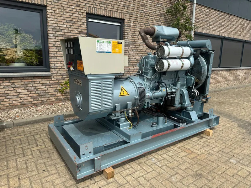 Volvo Penta TD121GG SDMO Leroy Somer 200 kVA noodstroom generatorset - مجموعة المولد: صورة 2 Volvo Penta TD121GG SDMO Leroy Somer 200 kVA noodstroom generatorset - مجموعة المولد: صورة 2