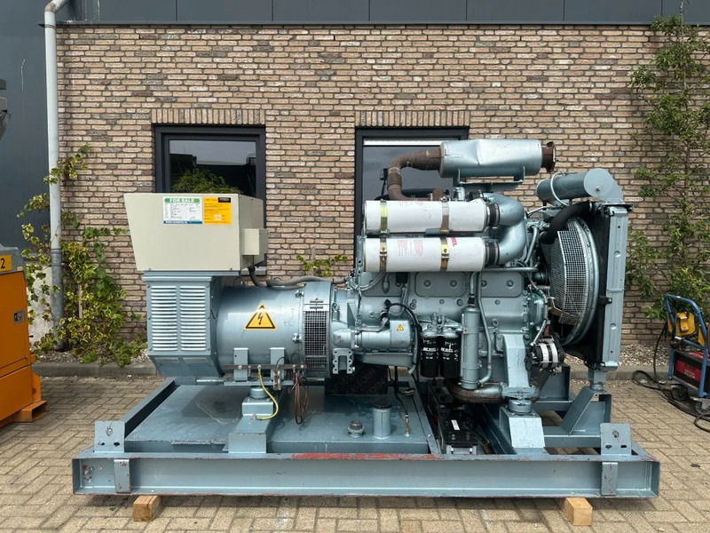 Volvo Penta TD121GG SDMO Leroy Somer 200 kVA noodstroom generatorset - مجموعة المولد: صورة 1 Volvo Penta TD121GG SDMO Leroy Somer 200 kVA noodstroom generatorset - مجموعة المولد: صورة 1