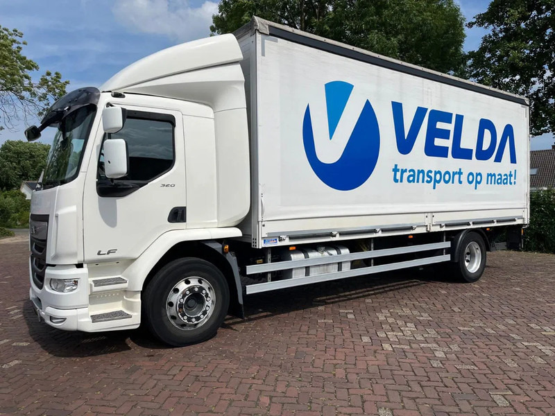 DAF CF 320 FA - شاحنة صندوقية: صورة 1 DAF CF 320 FA - شاحنة صندوقية: صورة 1